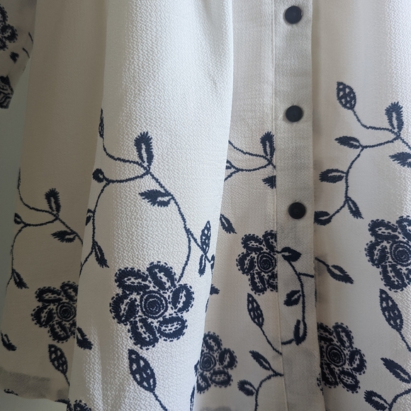 🎀Women's | Blouse | Size XL - Picture 10 of 11